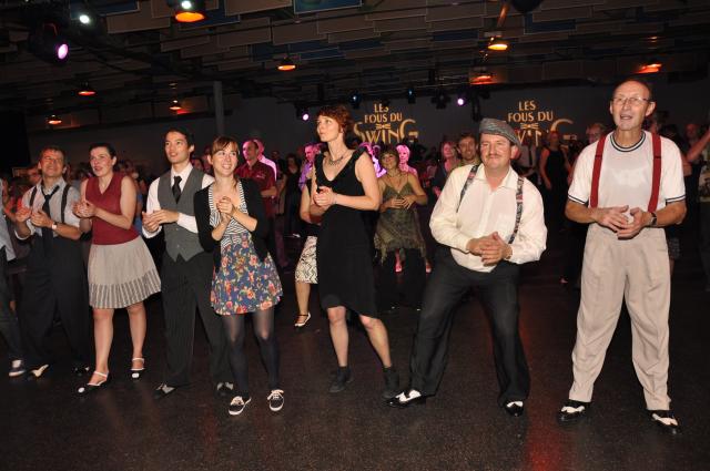 min 2010 11 13 fous swing 103